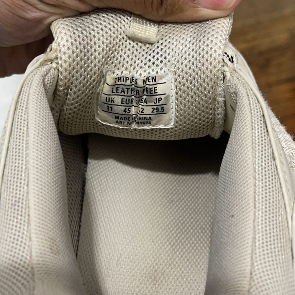 Balenciaga Triple S Size 12 - Picture 5 of 6